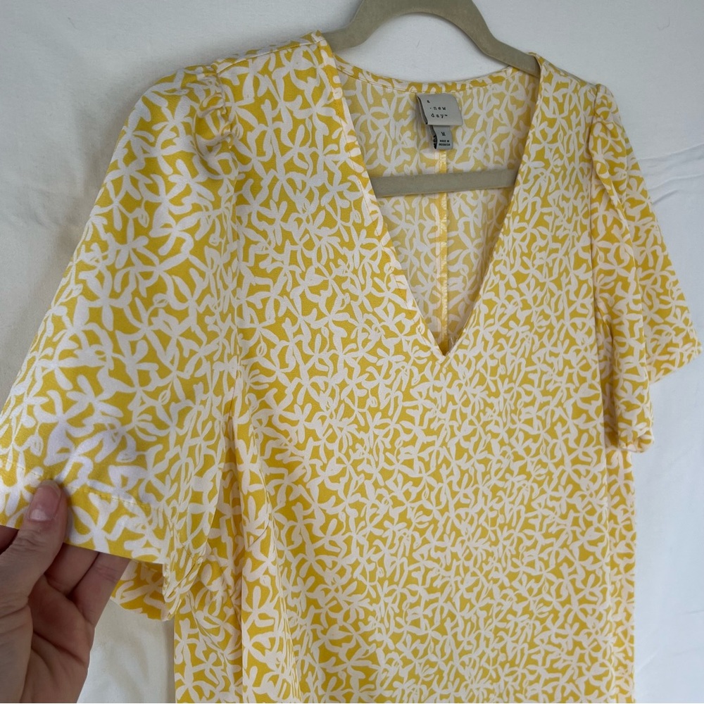 a new day Yellow and White Printed V-Neck Midi Dress - Picture 2 of 5